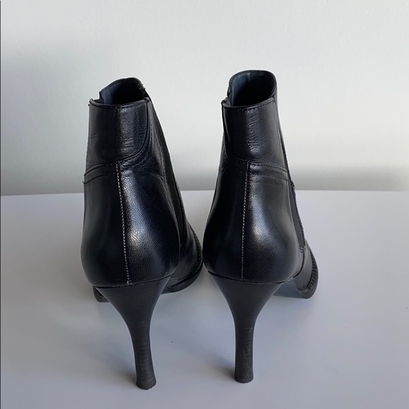BCBGMAXAZRIA ankle boots - Picture 4 of 4